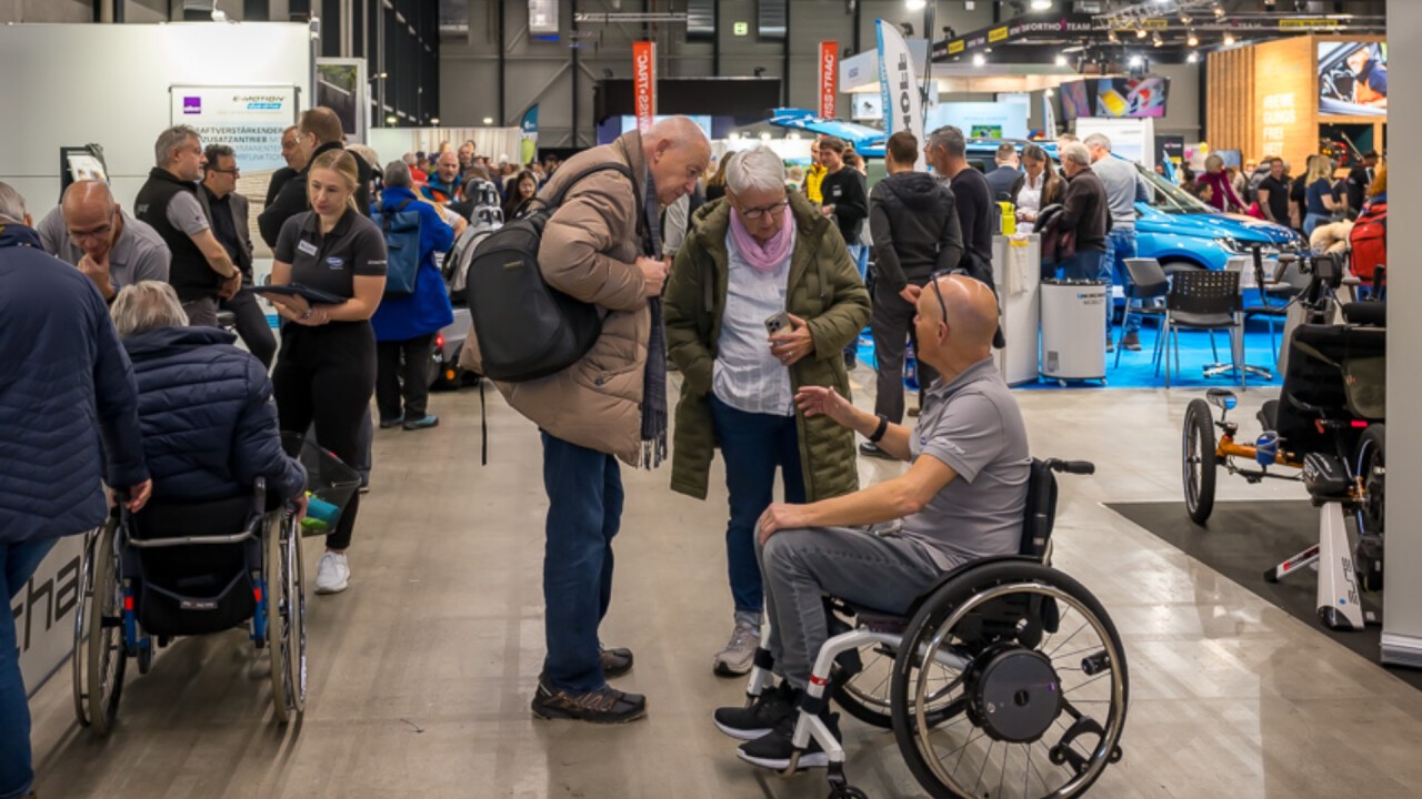 Rund 6500 Besucherinnen und Besucher informierten sich an der Swiss Abilities über die neusten Produkte und Dienstleistungen rund um das Leben mit einer Behinderung.